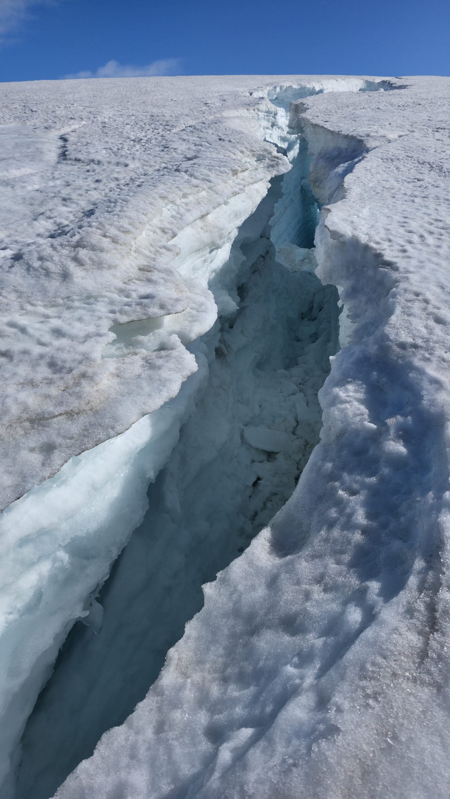 Iceland, Hvannadalshnúkur (2,110 m): 