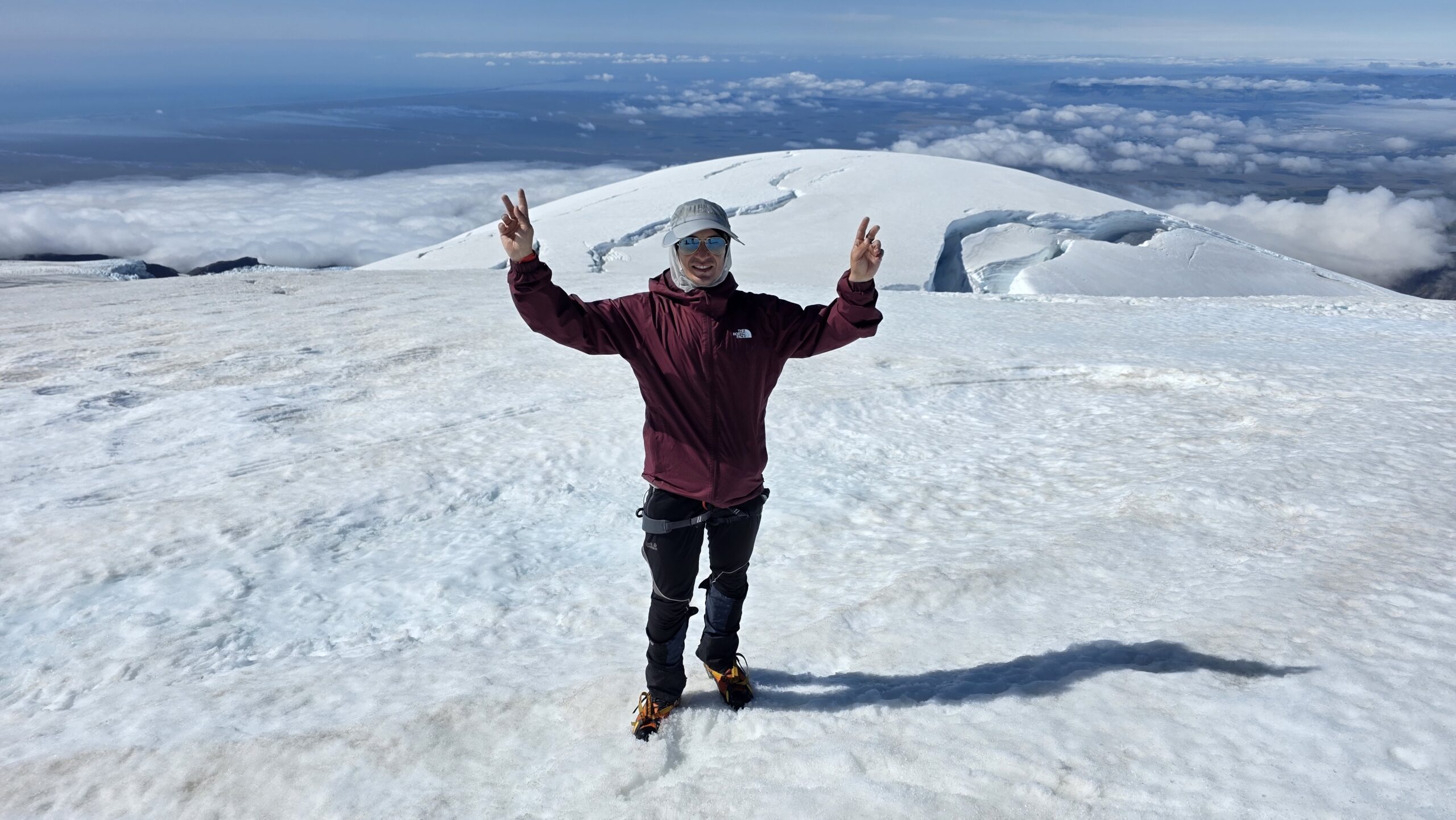 Iceland, Hvannadalshnúkur (2,110 m): 
